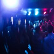 Spil den bedste musik til festen